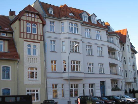Mod. großzügige Büro-/Praxisfläche in beliebter Wohngegend zentral in Stralsund