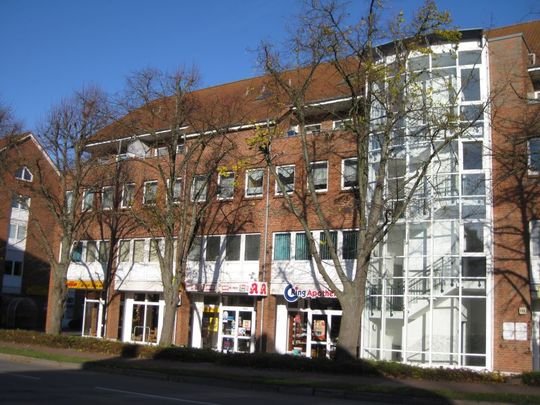 **Bürofläche in Stralsund sucht Nachfolger**- ideal, zweckmäßiger Grundriss verkehrsgünstig gelegen